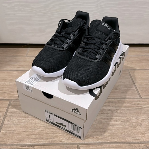 Adidas Women’s Lite Racer 3.0 Shoes (Size: 7) - Picture 1 of 4